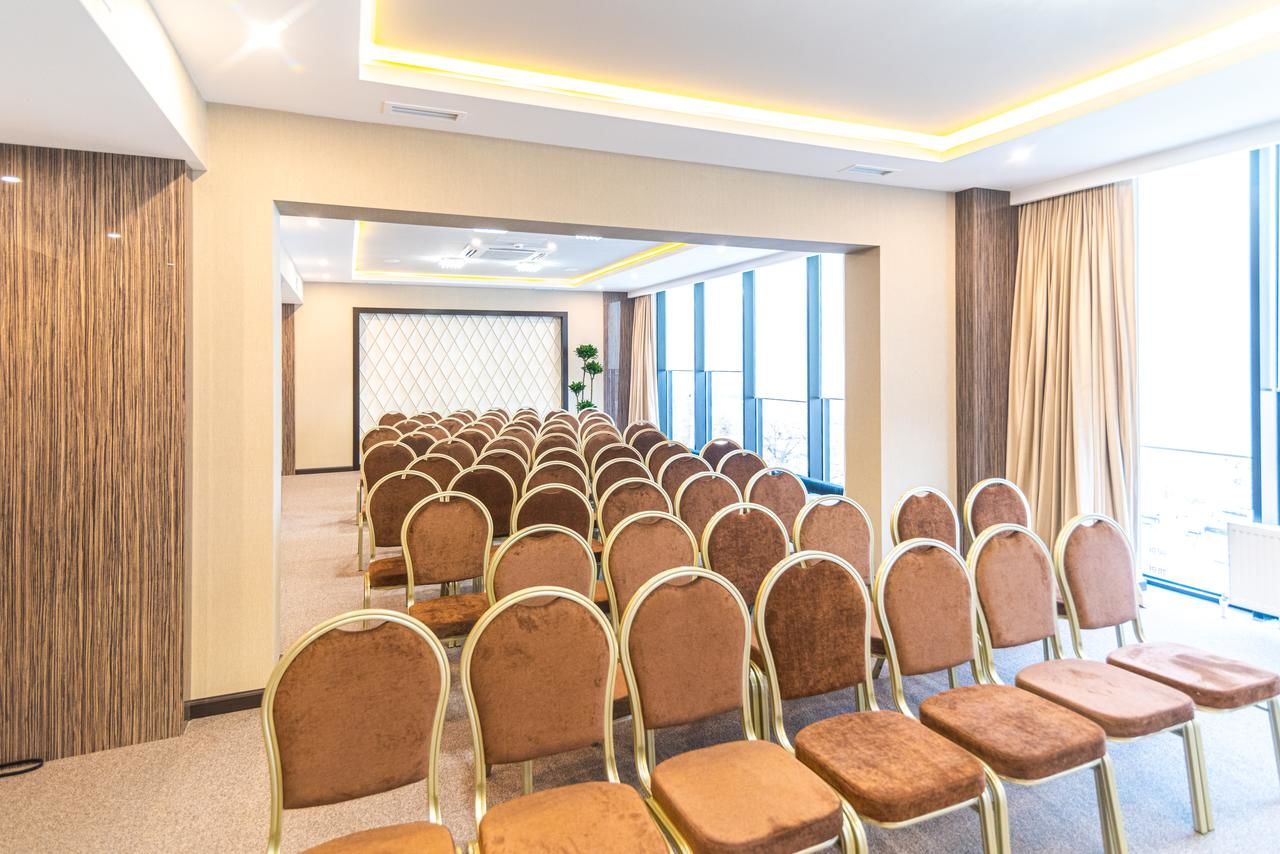 Отель Resident City Hotel Алматы-44