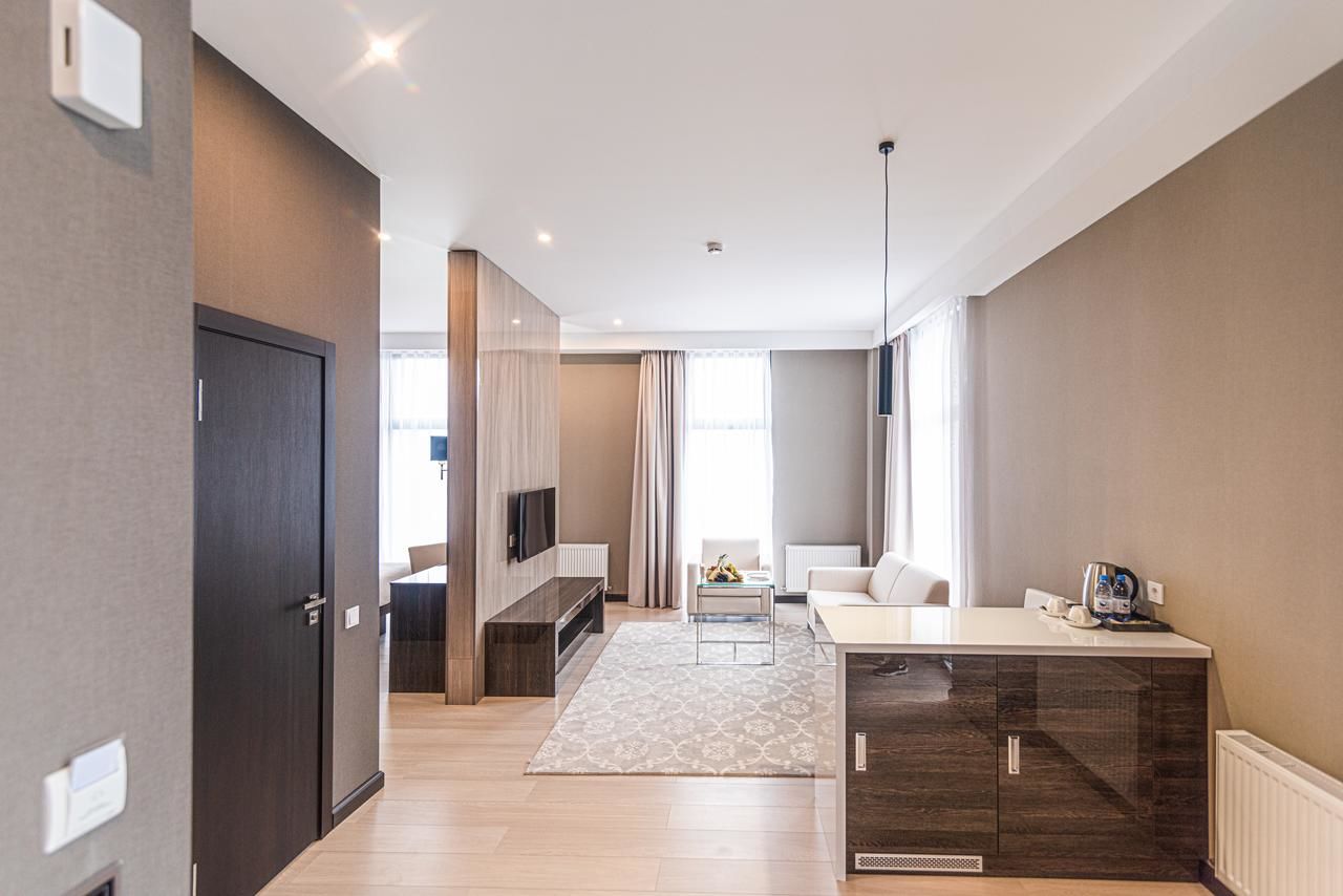 Отель Resident City Hotel Алматы-8